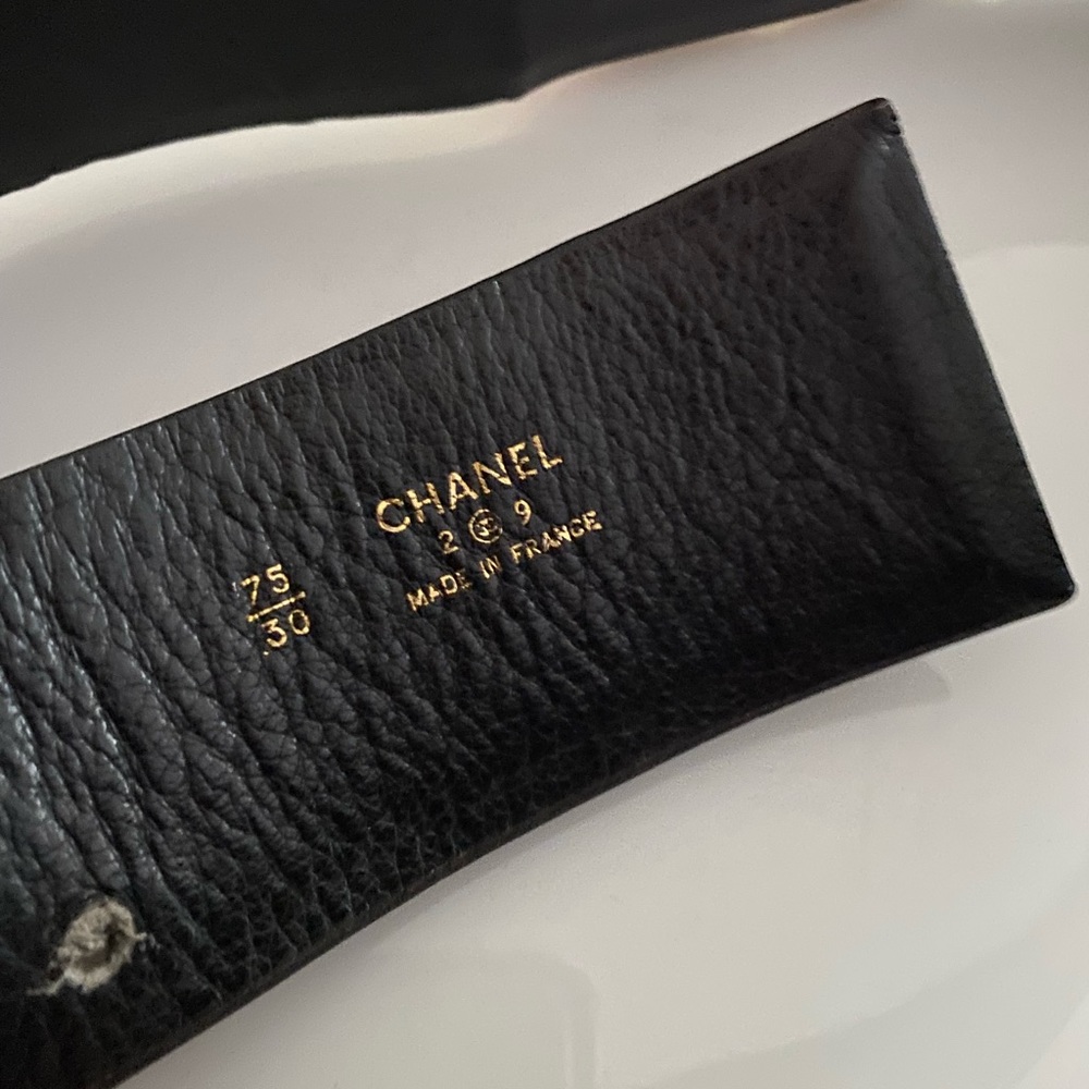 Chanel 90s Rare Runway Vintage CC Gold Belt - Picture 6 of 8